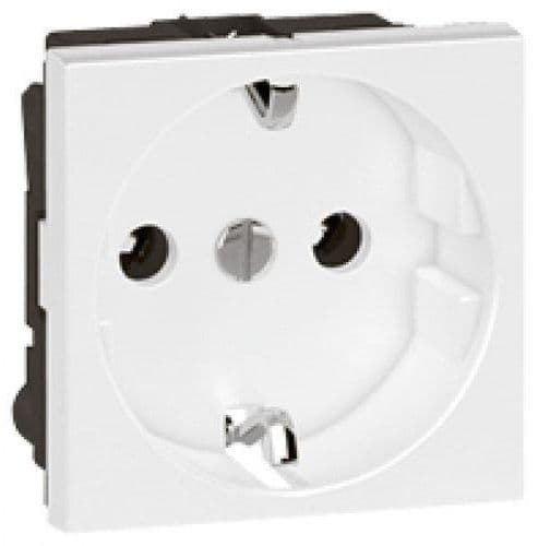 Legrand Arteor 572118 ổ cắm Type F 16A 2P+E màu trắng